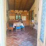 Hébergement de vacances The Dependance Of The Isabella By The Little River With Private Dedicated Parking Stresa