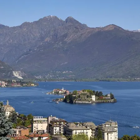 La Dependance Immersa Nel Parco Della Isabella Holiday home *